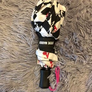 Steve Madden umbrella